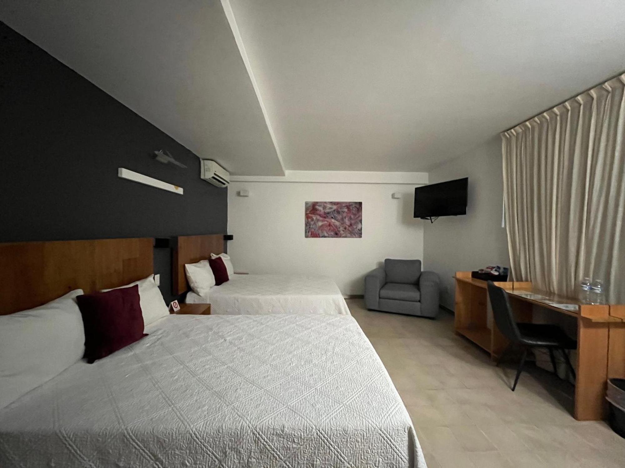 Hotel CLARUM 101 Zapopan Exterior foto